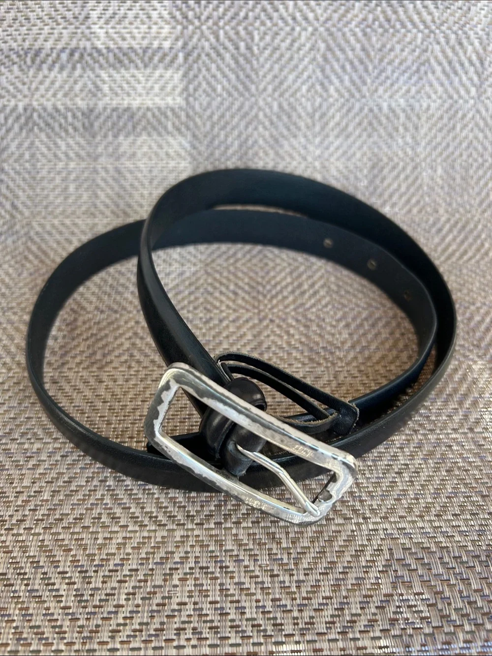 Eddie Bauer Black Leather Belt with Silver Buckle. Size M. Made in Italy.